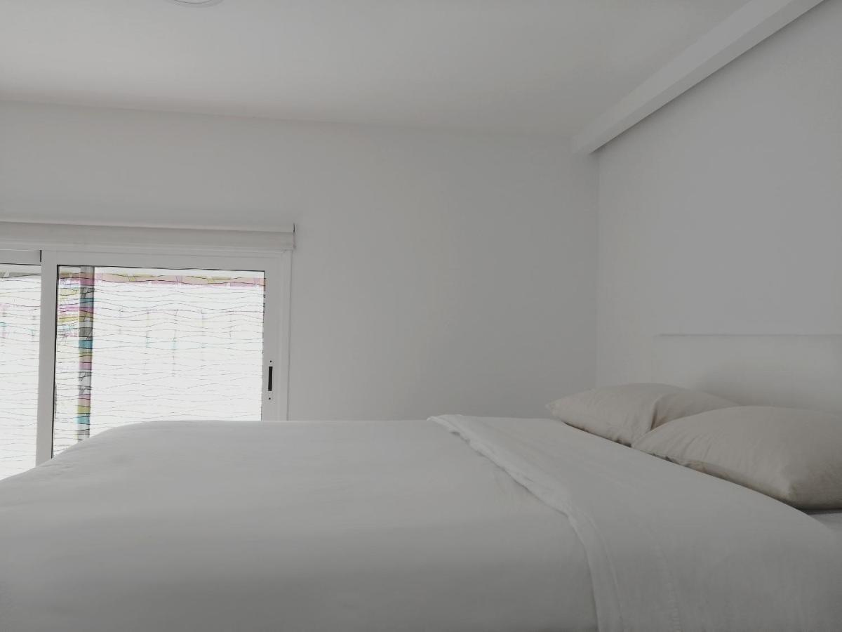 Homeforguest Island 201 Modern & Minimalist Apartments Santa Cruz de Tenerife Exterior photo